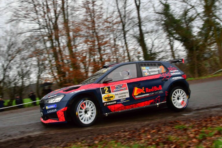Jos Verstappen pakt de overwinning in de Rallye des Ardennes
